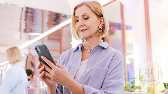 App para terapeutas: profesional gestionando su consulta desde el móvil